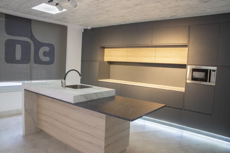 Intercocina — Fabrication de meubles de cuisine
